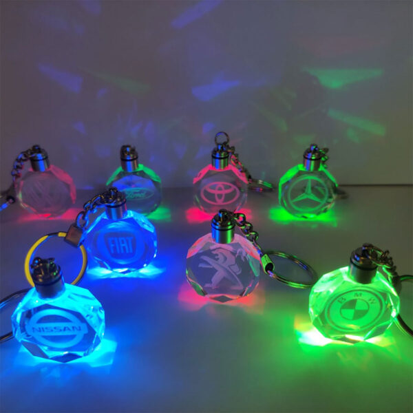 Φωτιζόμενο Γυάλινο RGB Μπρελόκ Πολυτέλειας 3D Fiat LED